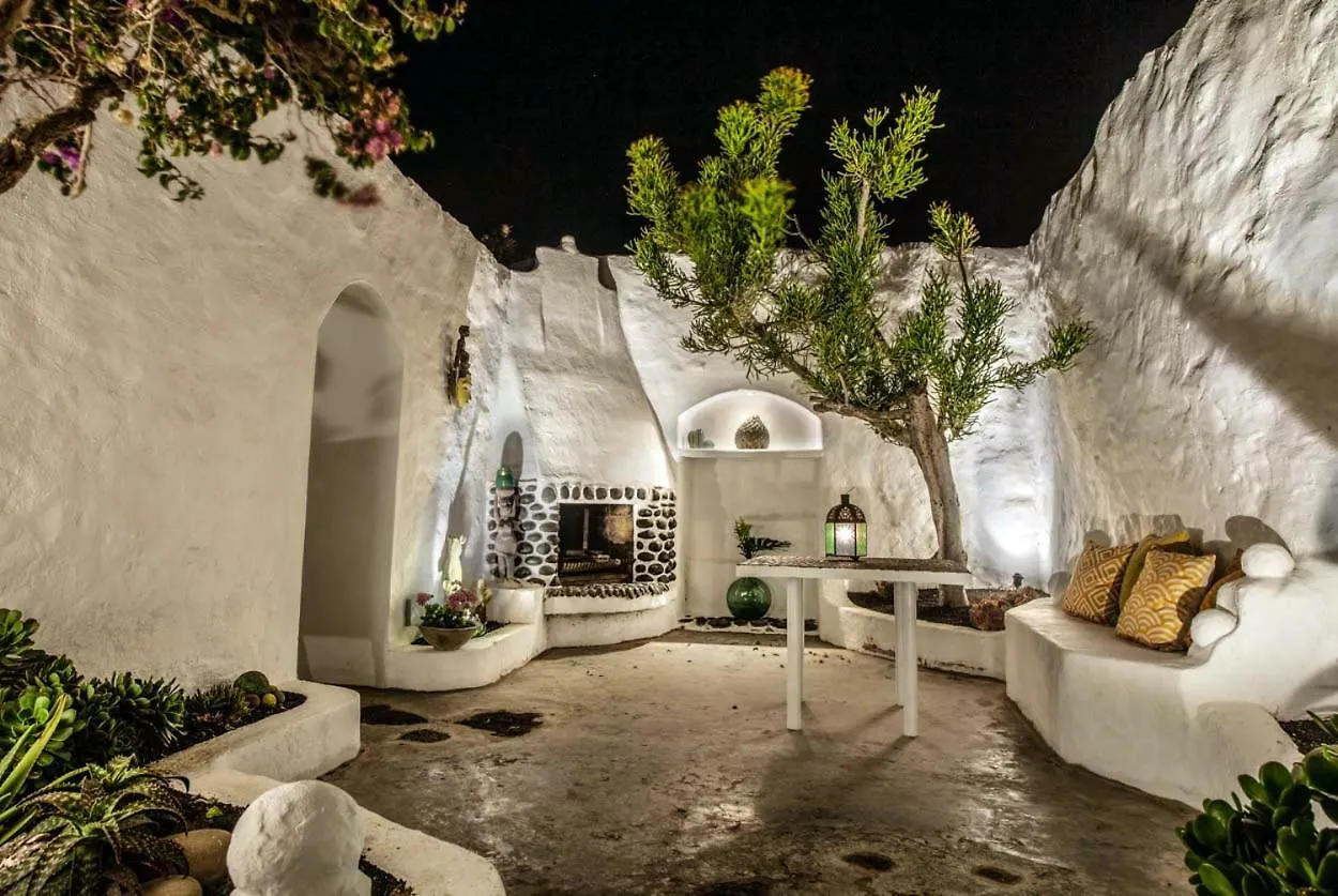 Los Lirios Hotel Rural - Adults Only Tías